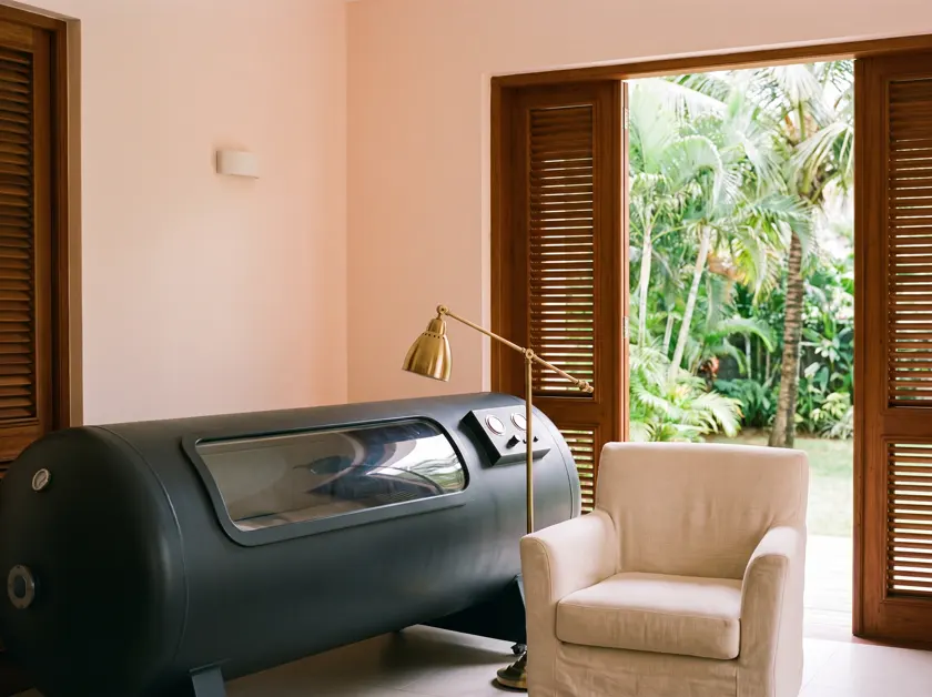 Hyperbaric chamber in a home wellness room — Mauritius