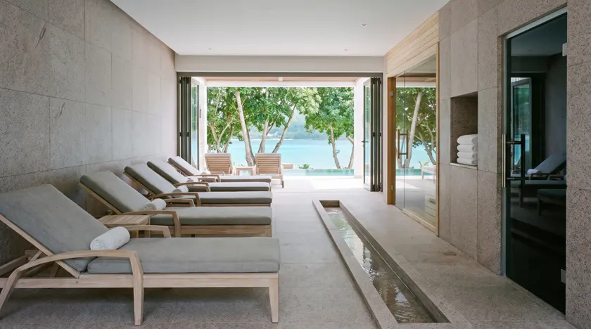 Resort & hotel spas